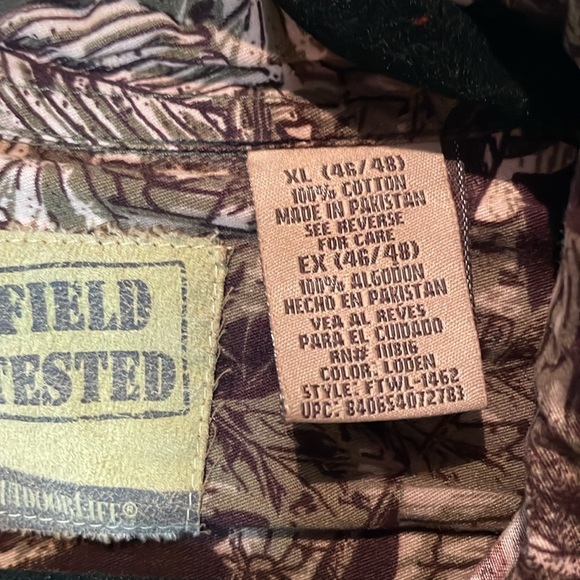 Long sleeve button up - Picture 4 of 5